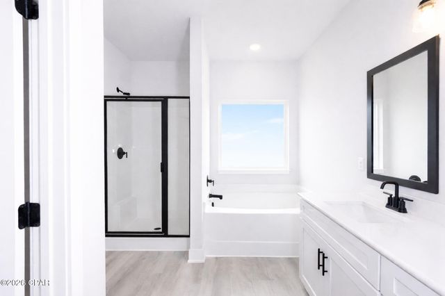 5023 Parkbrook Cove, Panama City, FL 32404