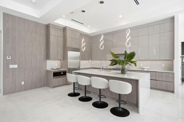261 NW 8th Street, Boca Raton, FL 33432