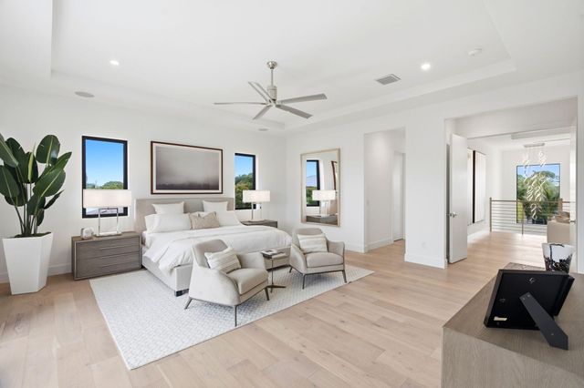 261 NW 8th Street, Boca Raton, FL 33432