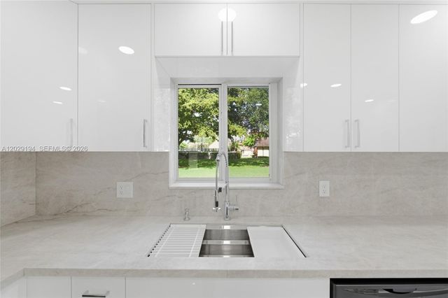 22384 Thousand Pines Lane, Boca Raton, FL 33428