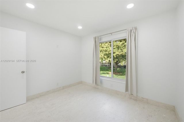 22384 Thousand Pines Lane, Boca Raton, FL 33428