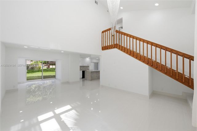 22384 Thousand Pines Lane, Boca Raton, FL 33428
