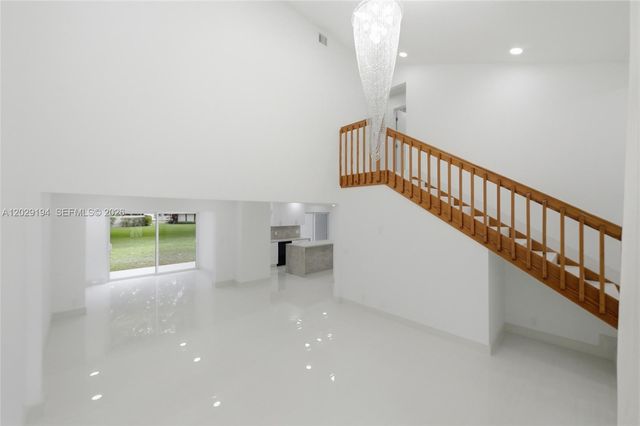 22384 Thousand Pines Lane, Boca Raton, FL 33428