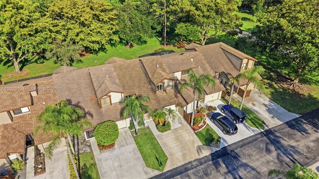 22384 Thousand Pines Lane, Boca Raton, FL 33428