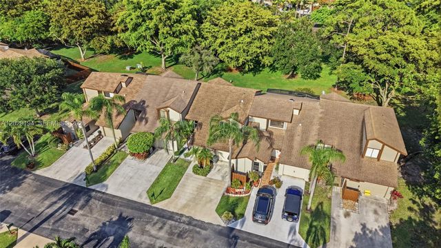 22384 Thousand Pines Lane, Boca Raton, FL 33428
