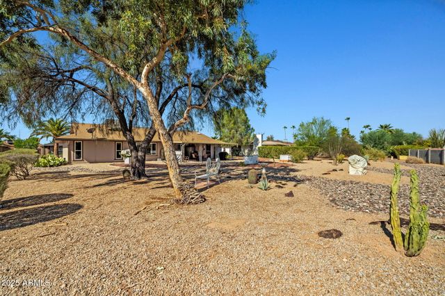 13038 W FOXFIRE Drive, Sun City West, AZ 85375