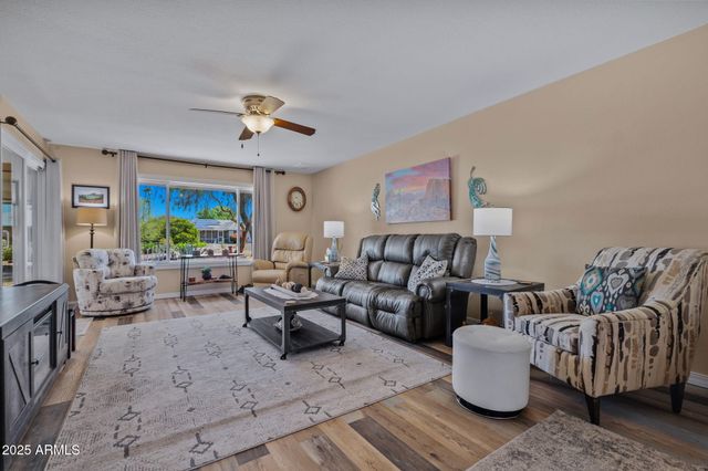 13038 W FOXFIRE Drive, Sun City West, AZ 85375