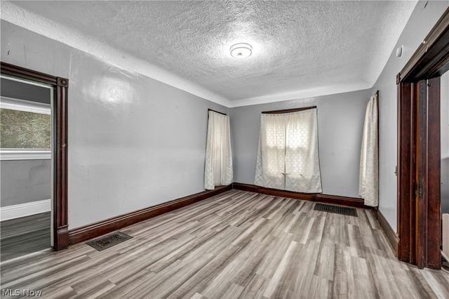 611 Wellman Avenue SE, Massillon, OH 44646