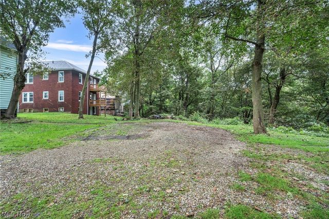611 Wellman Avenue SE, Massillon, OH 44646