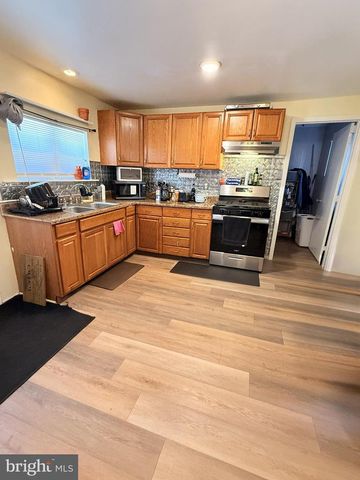 66 PINE ST, Mount Holly, NJ 08060