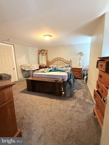 66 PINE ST, Mount Holly, NJ 08060