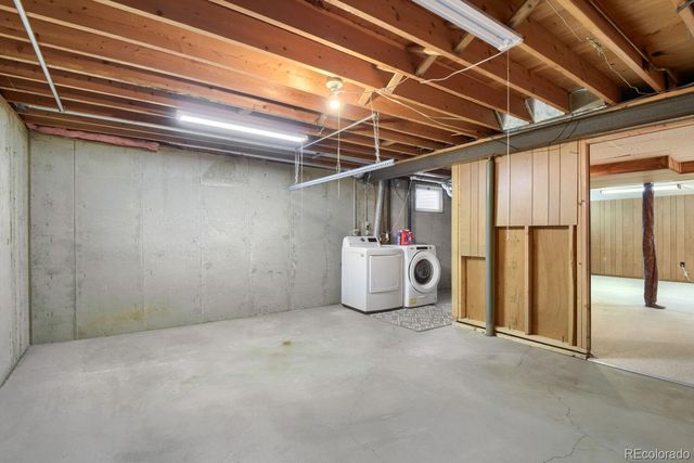 9047 E Chenango Avenue, Greenwood Village, CO 80111