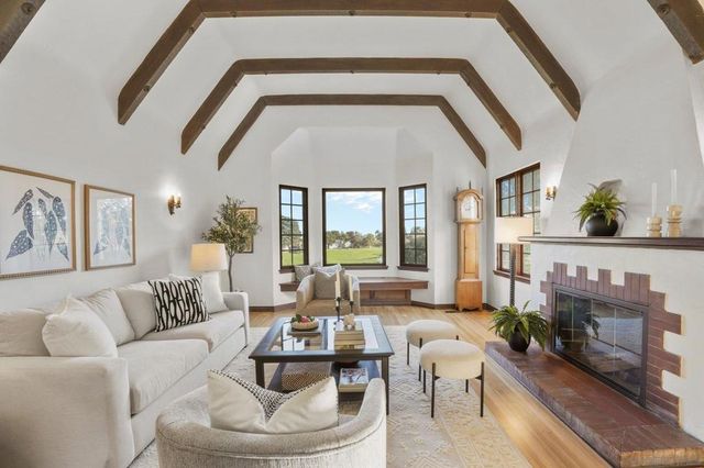 3638 Plumosa Drive, San Diego, CA 92106