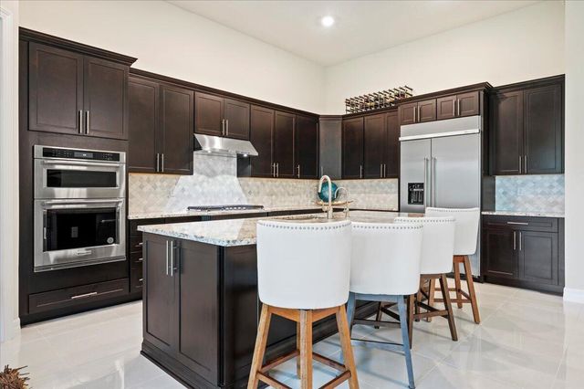 9132 Balsamo Drive, Palm Beach Gardens, FL 33412