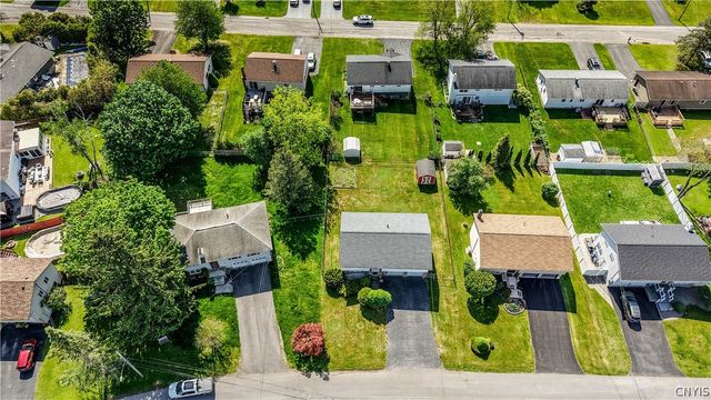 514 Woodburne Drive, Utica, NY 13502
