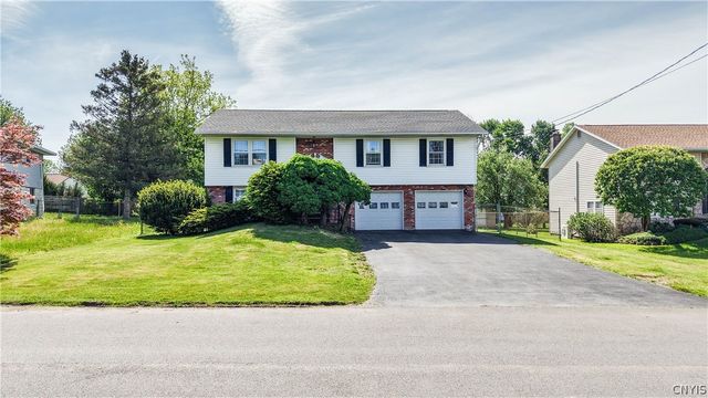 514 Woodburne Drive, Utica, NY 13502