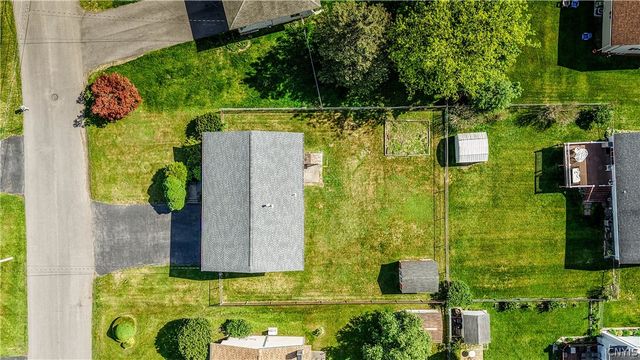 514 Woodburne Drive, Utica, NY 13502