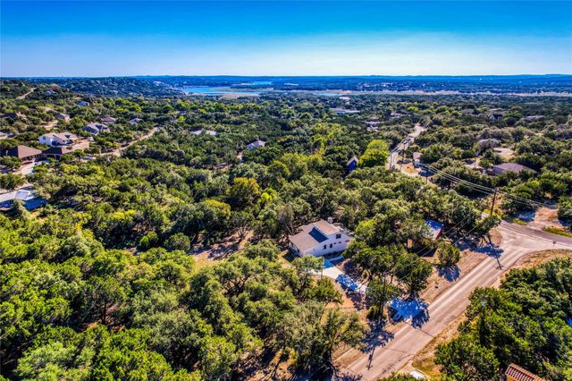7601 Bar K Ranch RD, Lago Vista, TX 78645