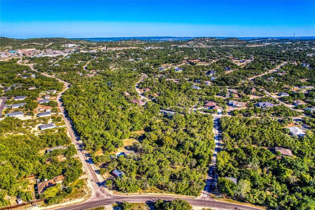 7601 Bar K Ranch RD, Lago Vista, TX 78645