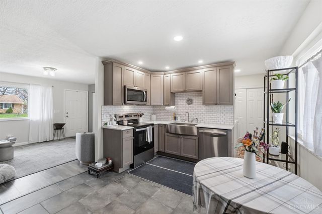 11639 Hanover Road, Forest Park, OH 45240