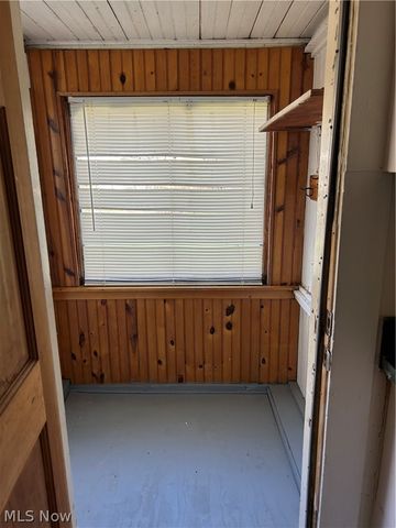 3120 Saratoga Avenue, Cleveland, OH 44109