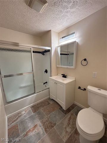 3120 Saratoga Avenue, Cleveland, OH 44109