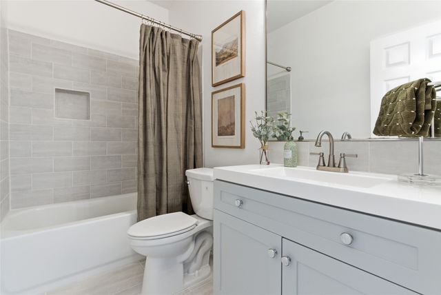 846 Old Tioga Road, Gunter, TX 75058