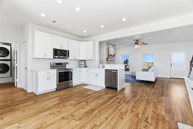 846 Old Tioga Road, Gunter, TX 75058