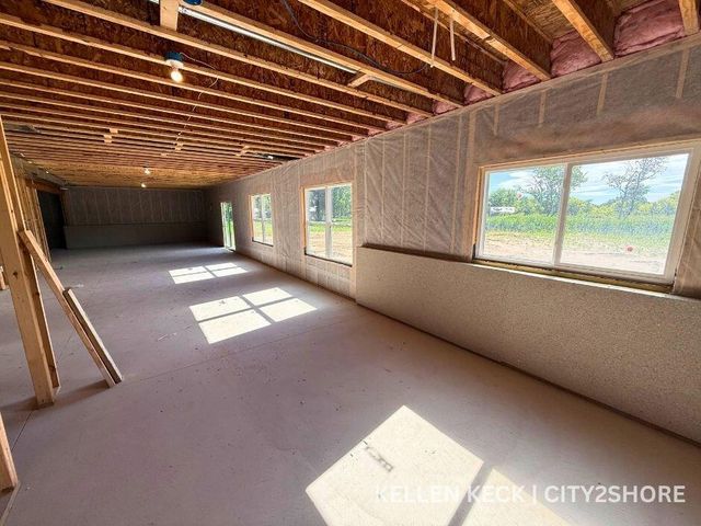 11338 Bancroft Way, Alto, MI 49302