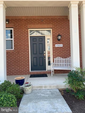 42602 HARDAGE TER, Ashburn, VA 20148