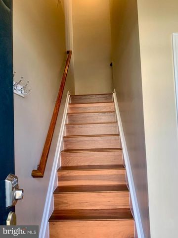 42602 HARDAGE TER, Ashburn, VA 20148