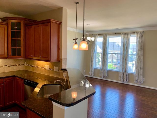 42602 HARDAGE TER, Ashburn, VA 20148
