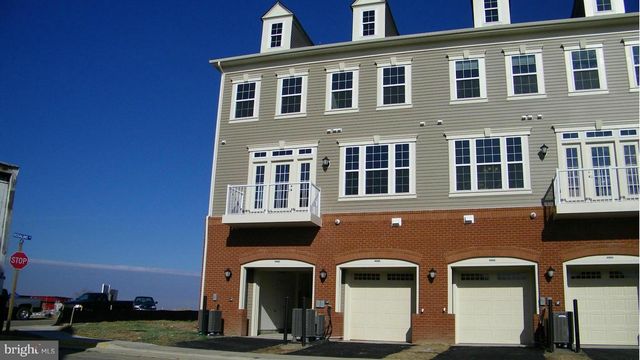 42602 HARDAGE TER, Ashburn, VA 20148