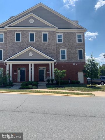 42602 HARDAGE TER, Ashburn, VA 20148