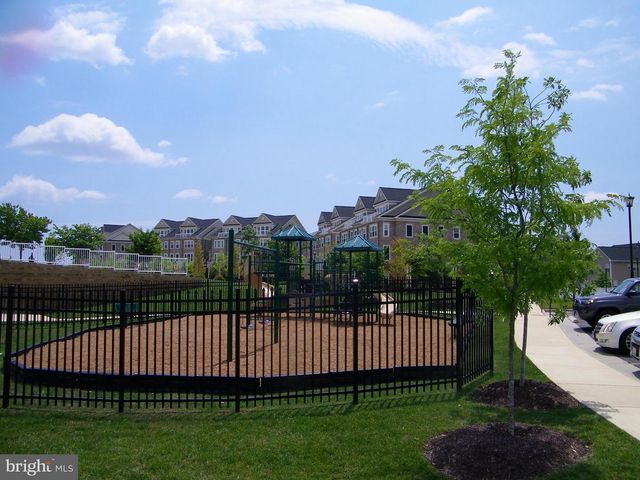 42602 HARDAGE TER, Ashburn, VA 20148