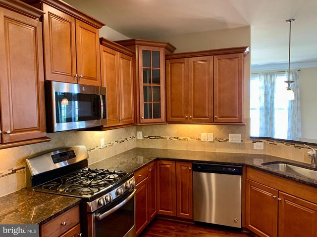 42602 HARDAGE TER, Ashburn, VA 20148