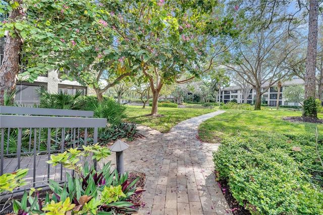 5960 Pelican Bay BLVD # 333, Naples, FL 34108