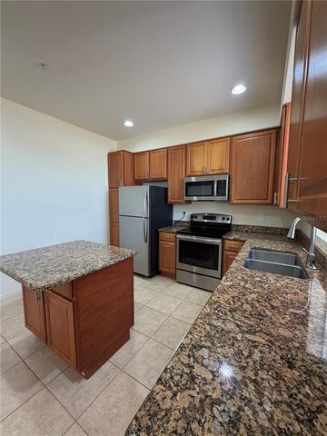 2404 BELLA VISTA DRIVE, Davenport, FL 33897