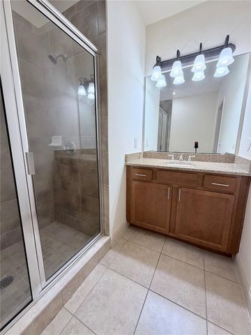 2404 BELLA VISTA DRIVE, Davenport, FL 33897