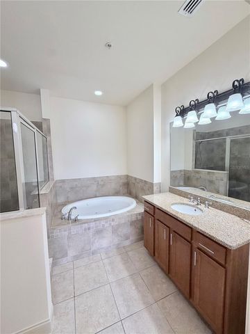 2404 BELLA VISTA DRIVE, Davenport, FL 33897