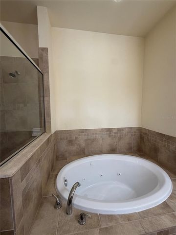 2404 BELLA VISTA DRIVE, Davenport, FL 33897