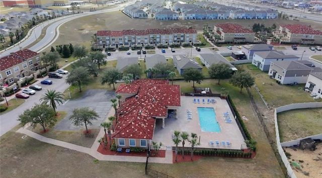 2404 BELLA VISTA DRIVE, Davenport, FL 33897