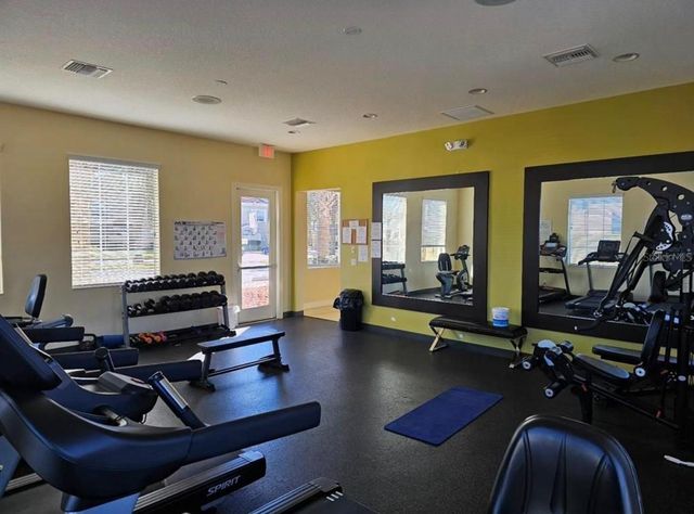 2404 BELLA VISTA DRIVE, Davenport, FL 33897