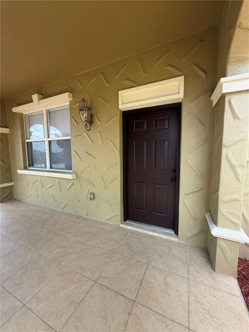 2404 BELLA VISTA DRIVE, Davenport, FL 33897