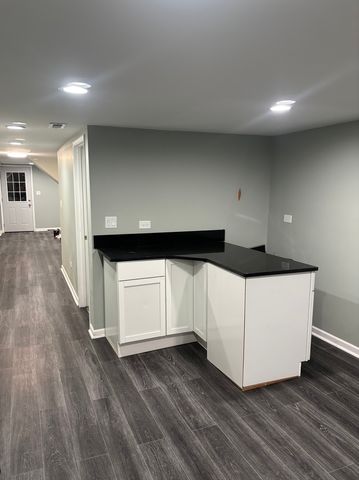 5933 S RICHMOND Street, Chicago, IL 60629