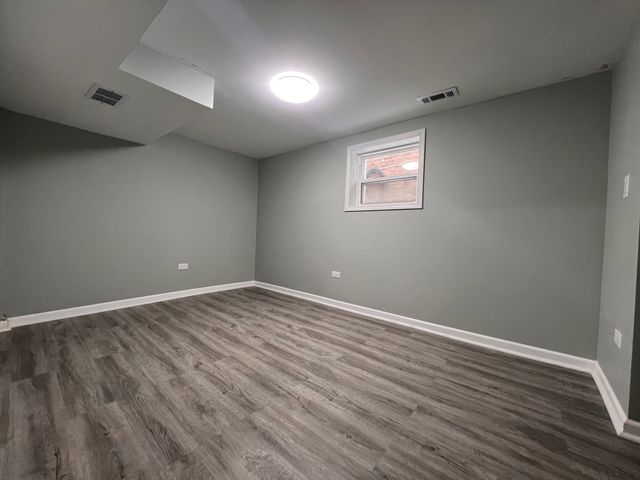 5933 S RICHMOND Street, Chicago, IL 60629