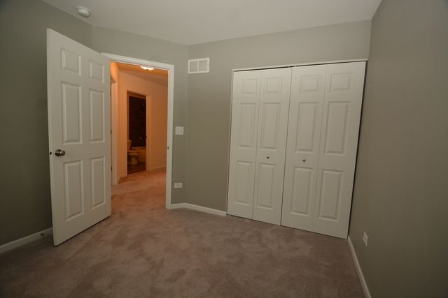 2953 Madison Drive 2953, Naperville, IL 60564