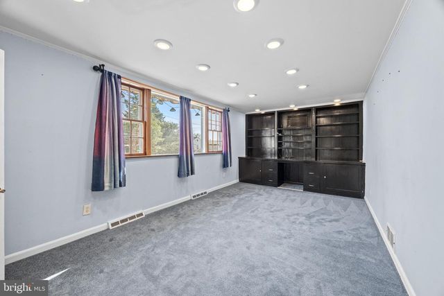 37 DEWEY RD, Cheltenham, PA 19012