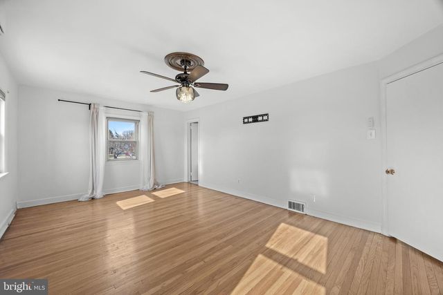 37 DEWEY RD, Cheltenham, PA 19012