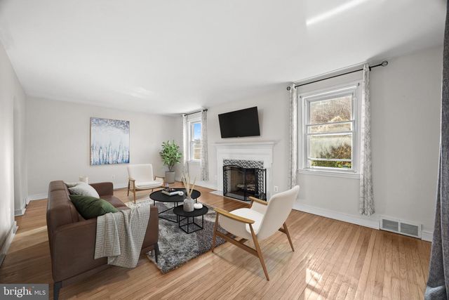 37 DEWEY RD, Cheltenham, PA 19012